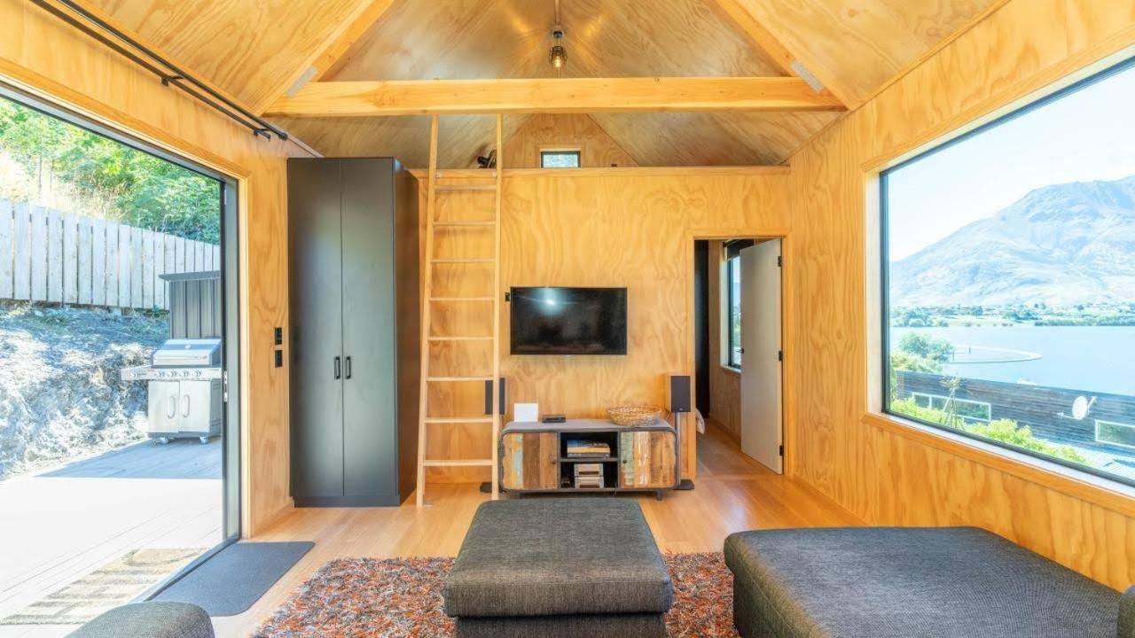 Picture Perfect - Queenstown Holiday Home Экстерьер фото